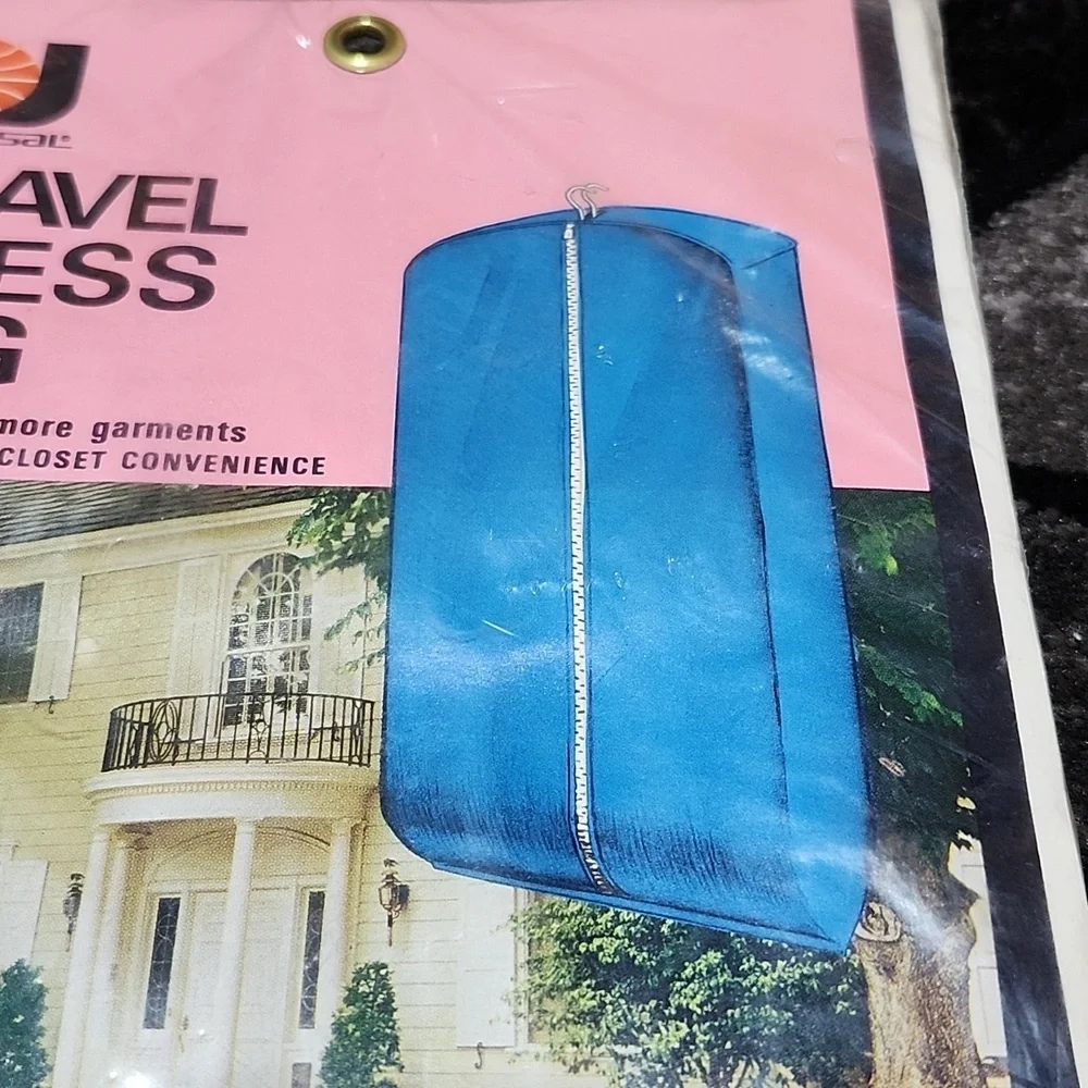 1970 UNIVERSAL TRAVEL DRESS BAG GRAY GARMENTS CLOSET CONVENIENCE ZIP-BAG